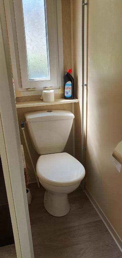 Mobil Home Climatise 6 Personnes La Roque-d'Antheron Exteriör bild
